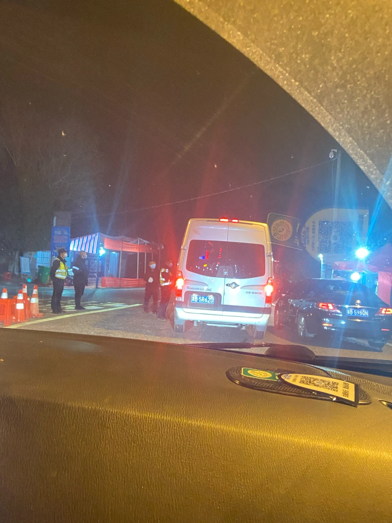 3豪车越野车开车高速赛博坦克300(  还是有点东西的，这个白内饰还是要多加爱惜 )-喵神素材库