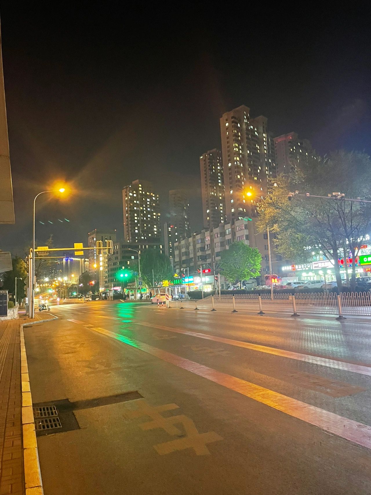 夜跑城市夜景街景(跑个步，母亲节快乐)-喵神素材库