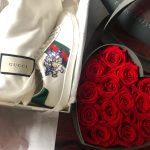 3奢饰品收到礼物鲜花玫瑰花束古驰运动鞋理发自拍(新款猪年小白鞋喜欢 )-喵神素材库