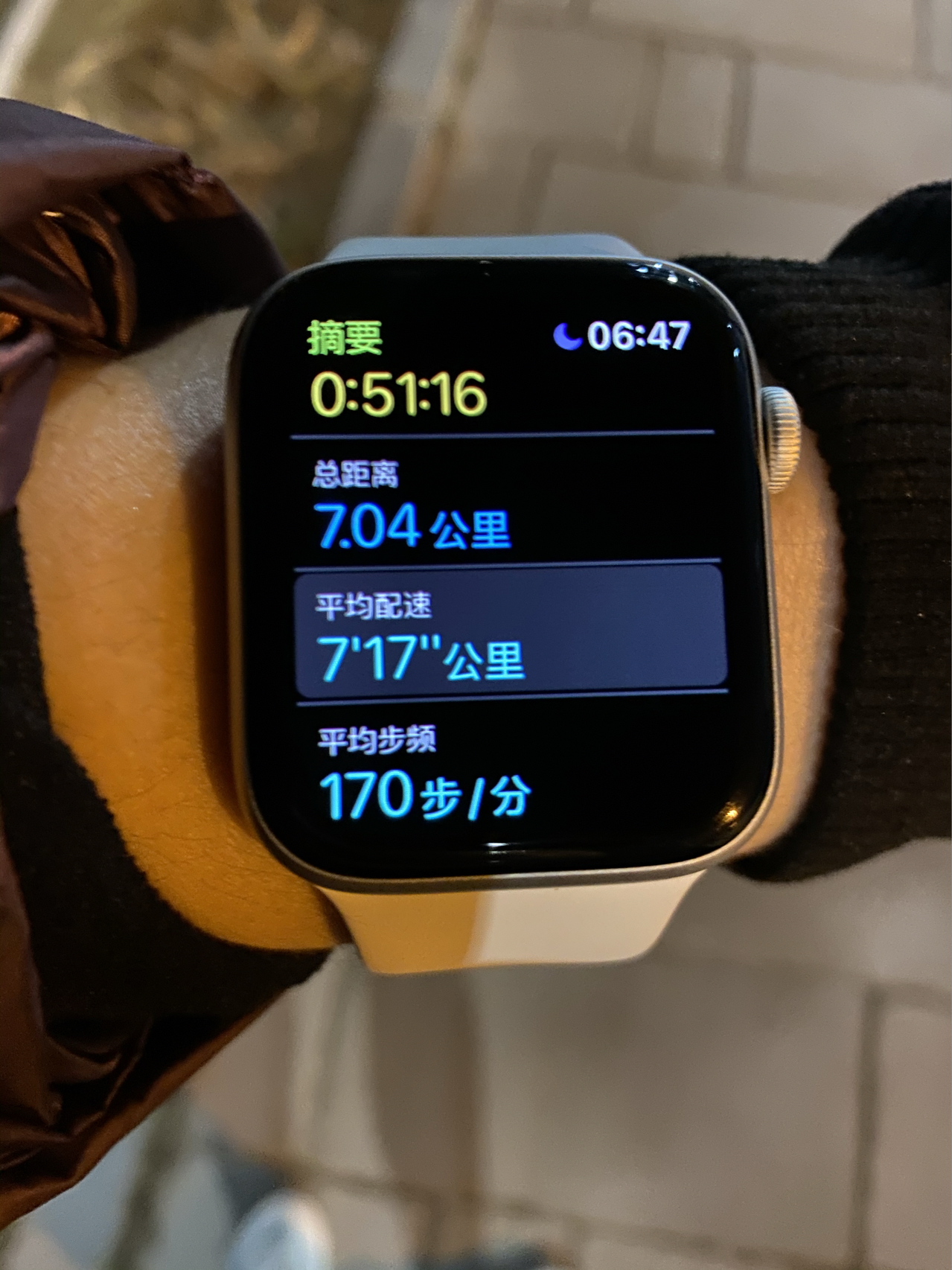 晨跑跑步运动健身打卡(又是大雾天。昨晚一点半就醒了，一直没睡着。。。 )-喵神素材库