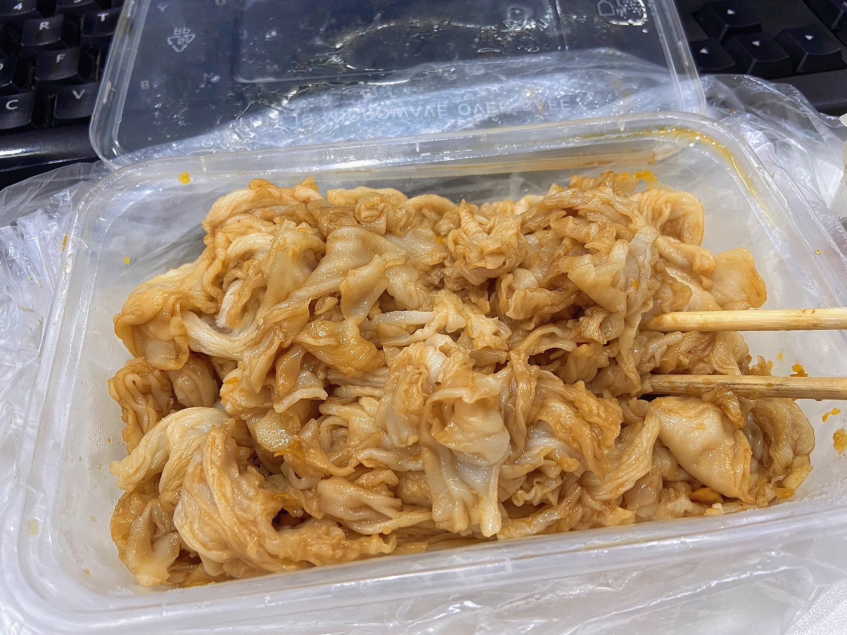 美食拍照分享打卡小吃(太真实了，但凡有一粒肉末我都不爱…)-喵神素材库