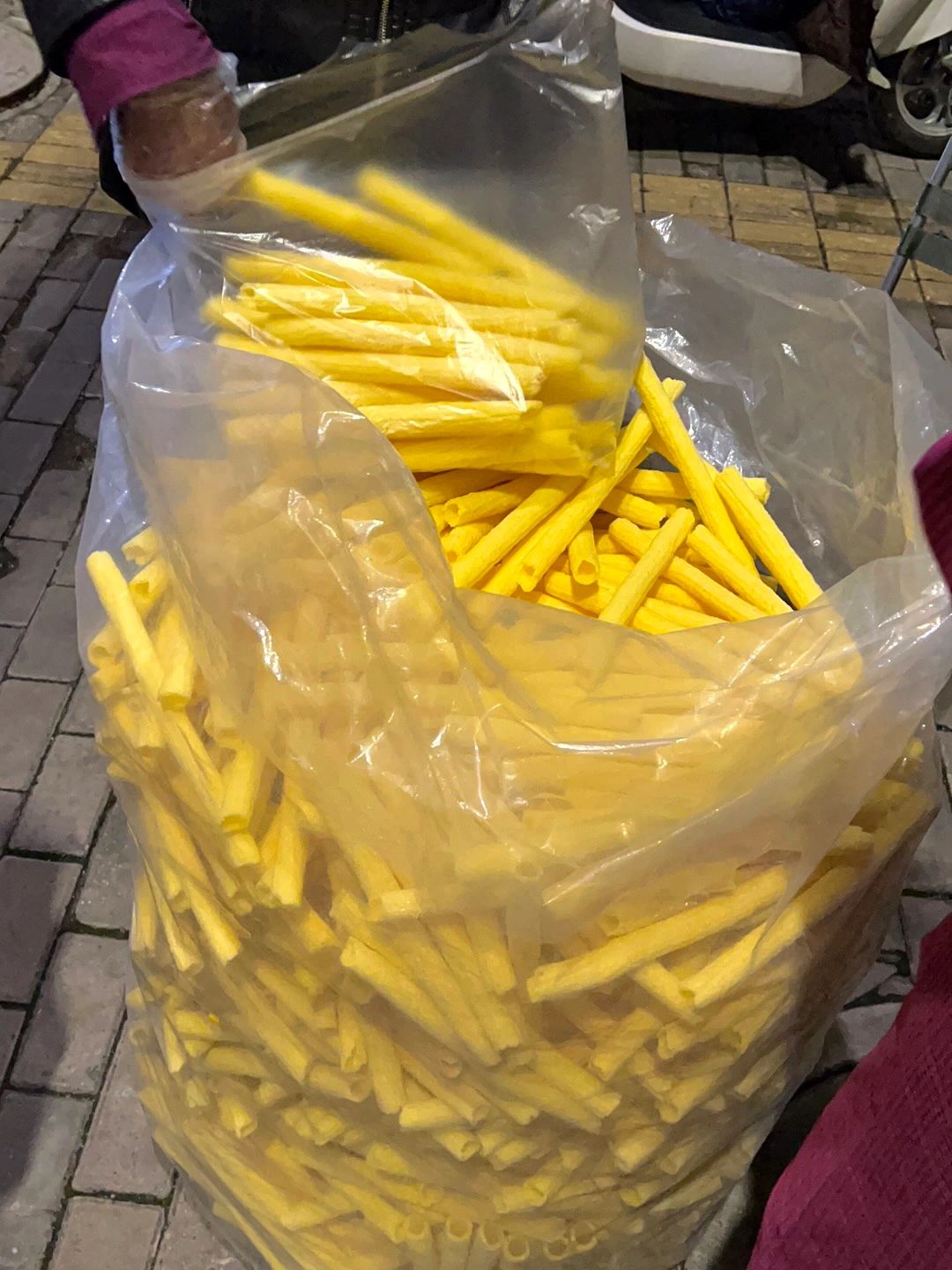 购物小吃零食(现在这个很少见 了)-喵神素材库