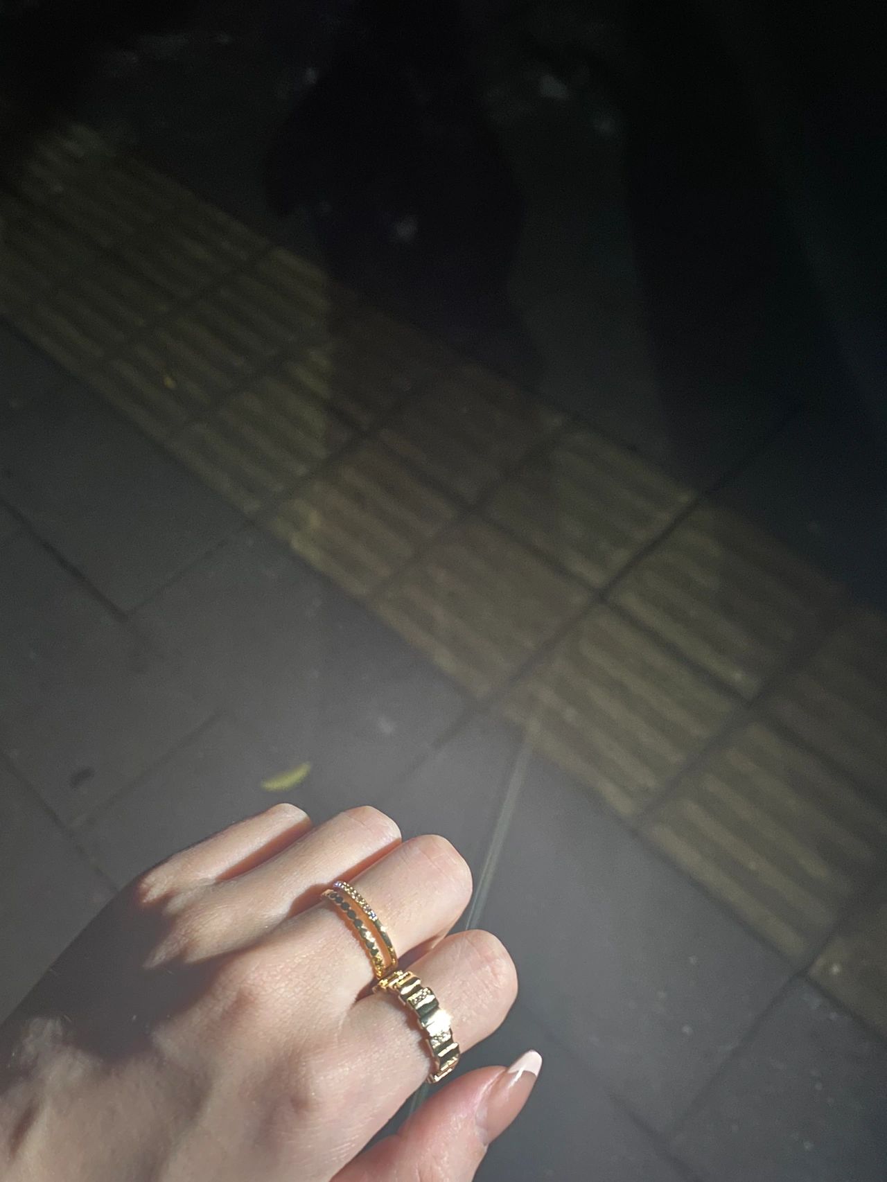 手美甲戒指散步(带上就是行走的小灯泡超级闪的！)-喵神素材库
