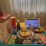 小吃零食追剧(中了奈雪家欧包的毒，又去买欧包了)-喵神素材库