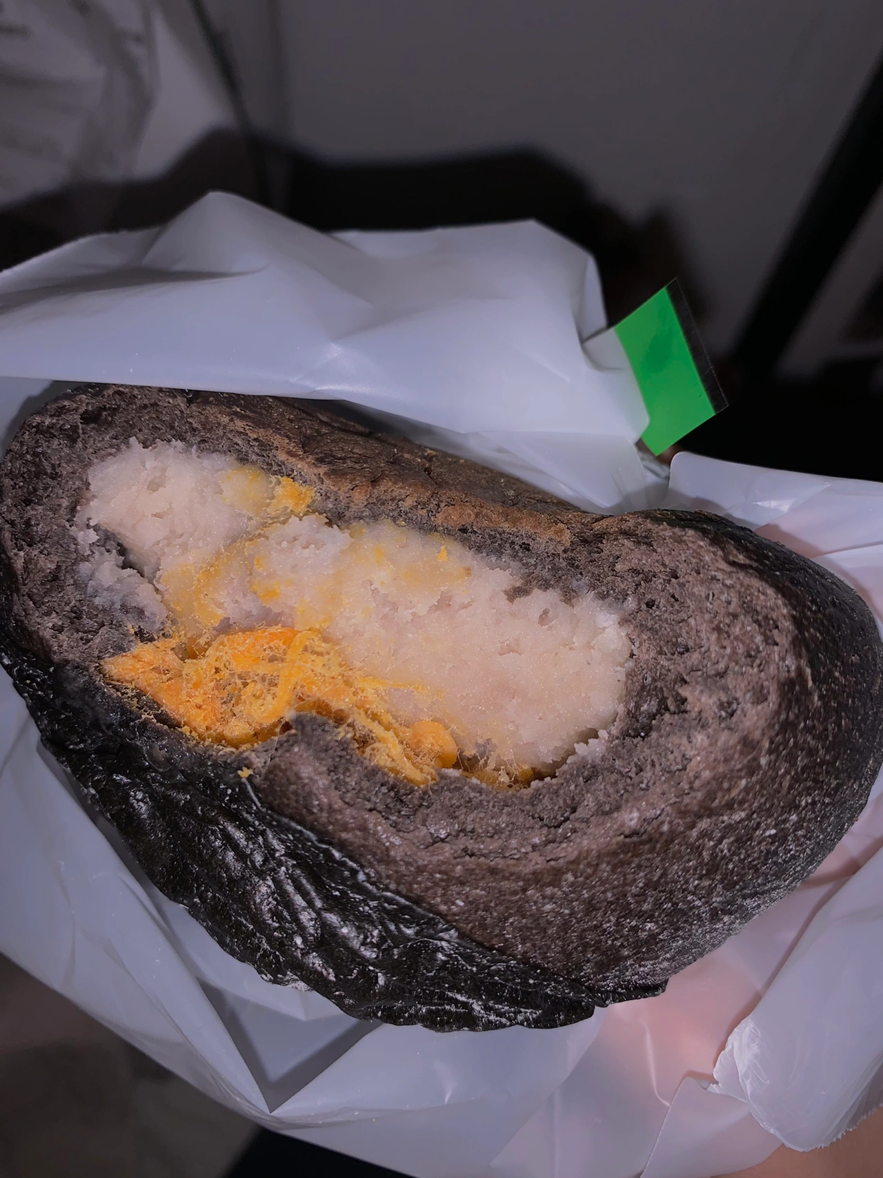 美食小吃芋泥蛋黄零食(不错好吃)-喵神素材库