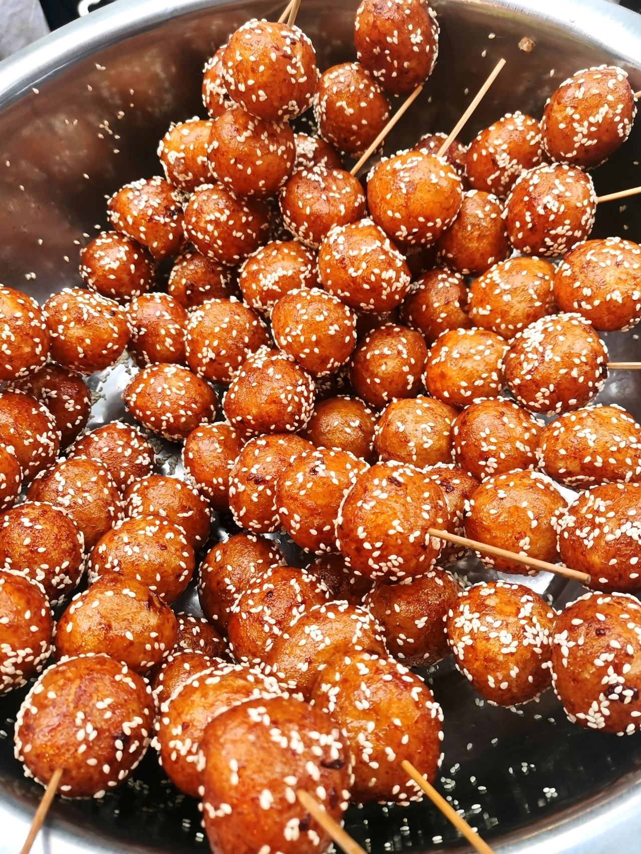 美食小吃棉花糖烤生蚝(温情的时光，真实、宁静的生活，尝遍人间烟火，都比不上你回眸的一刻…… )-喵神素材库