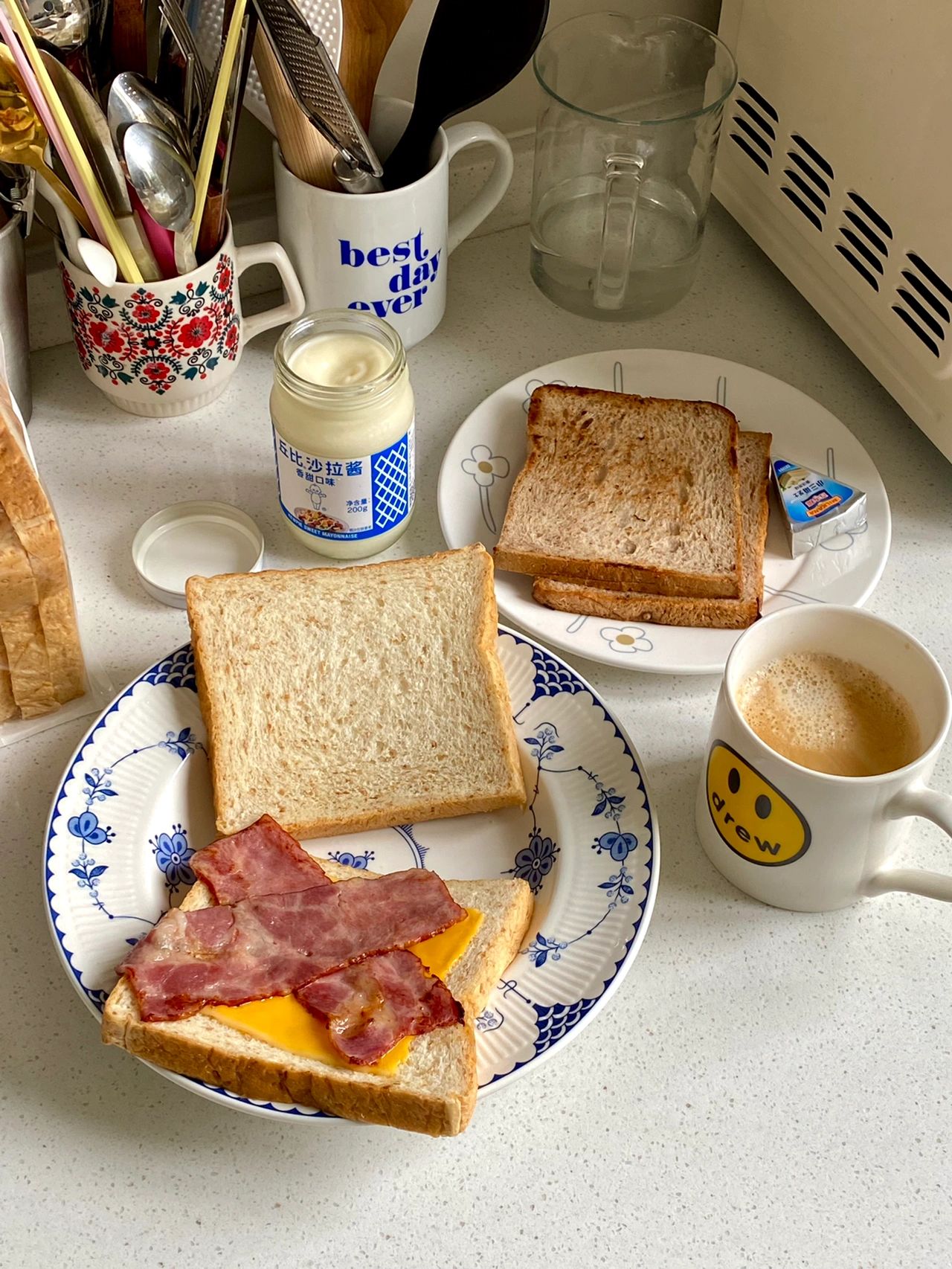 自己做饭早餐营养早茶(渐渐消耗了食材 随便吃吃吧)-喵神素材库