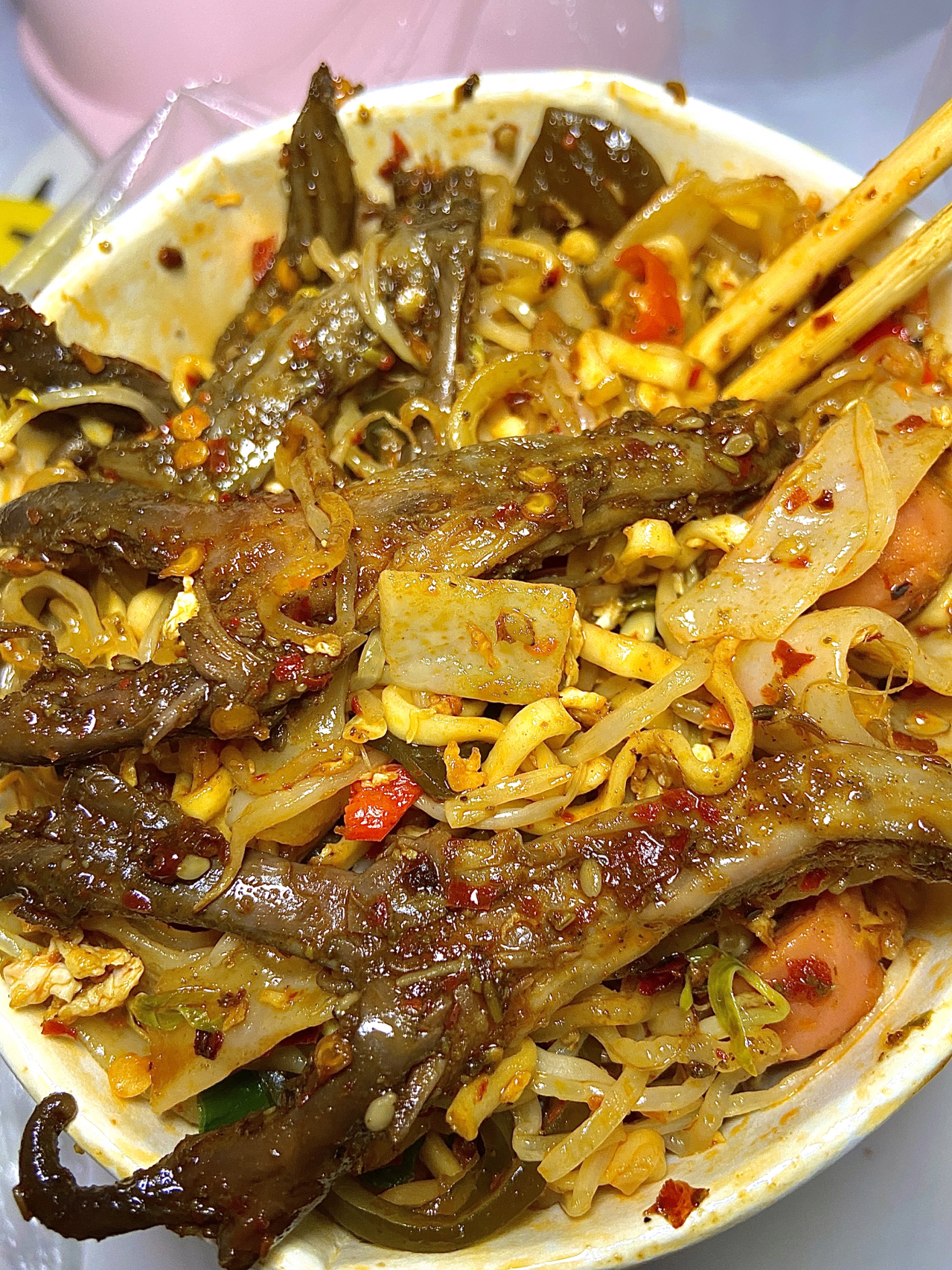 7小吃零食路边摊(呜呜呜呜……我真的真香了！鸭舌这玩意儿也太好吃了吧！！因为之前在那儿买过鸡脚筋！真的离谱得好吃！！)-喵神素材库