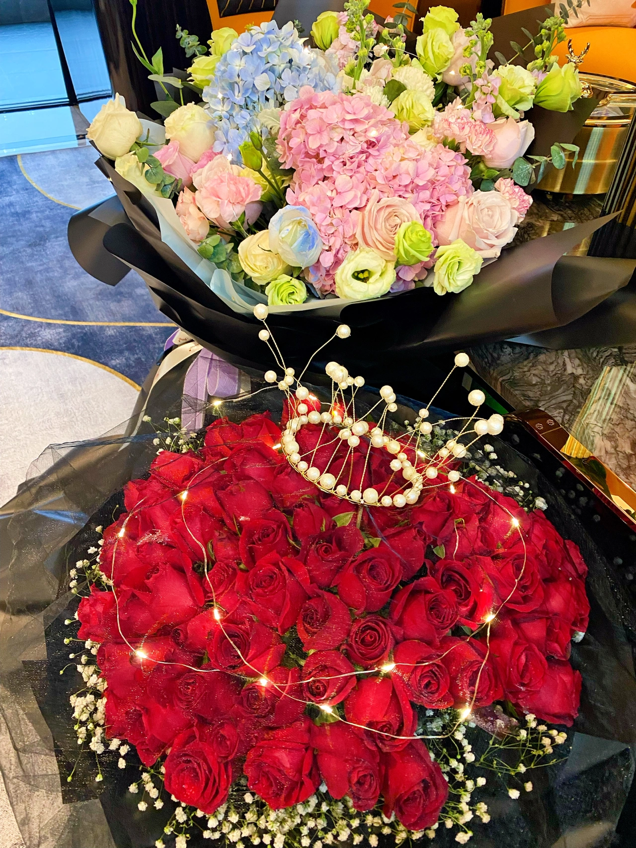 1周末看书插花追剧撸猫红酒蜡烛水果花(幸福肥宅，根本不想出门的一天)-喵神素材库