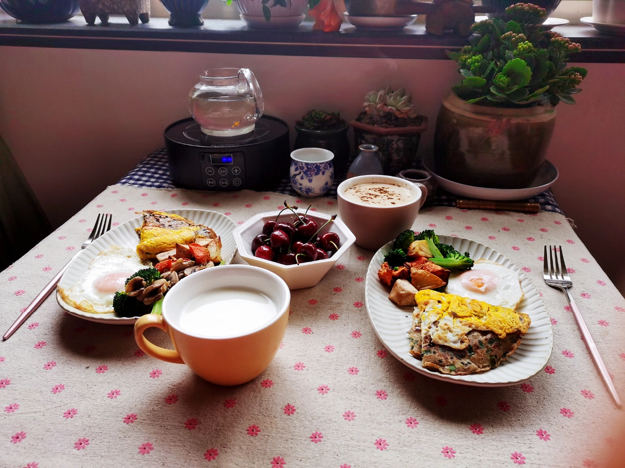 早餐美食面包水果牛奶煎蛋水煮蛋(希望生活有惊喜，希望喜欢被回应)-喵神素材库