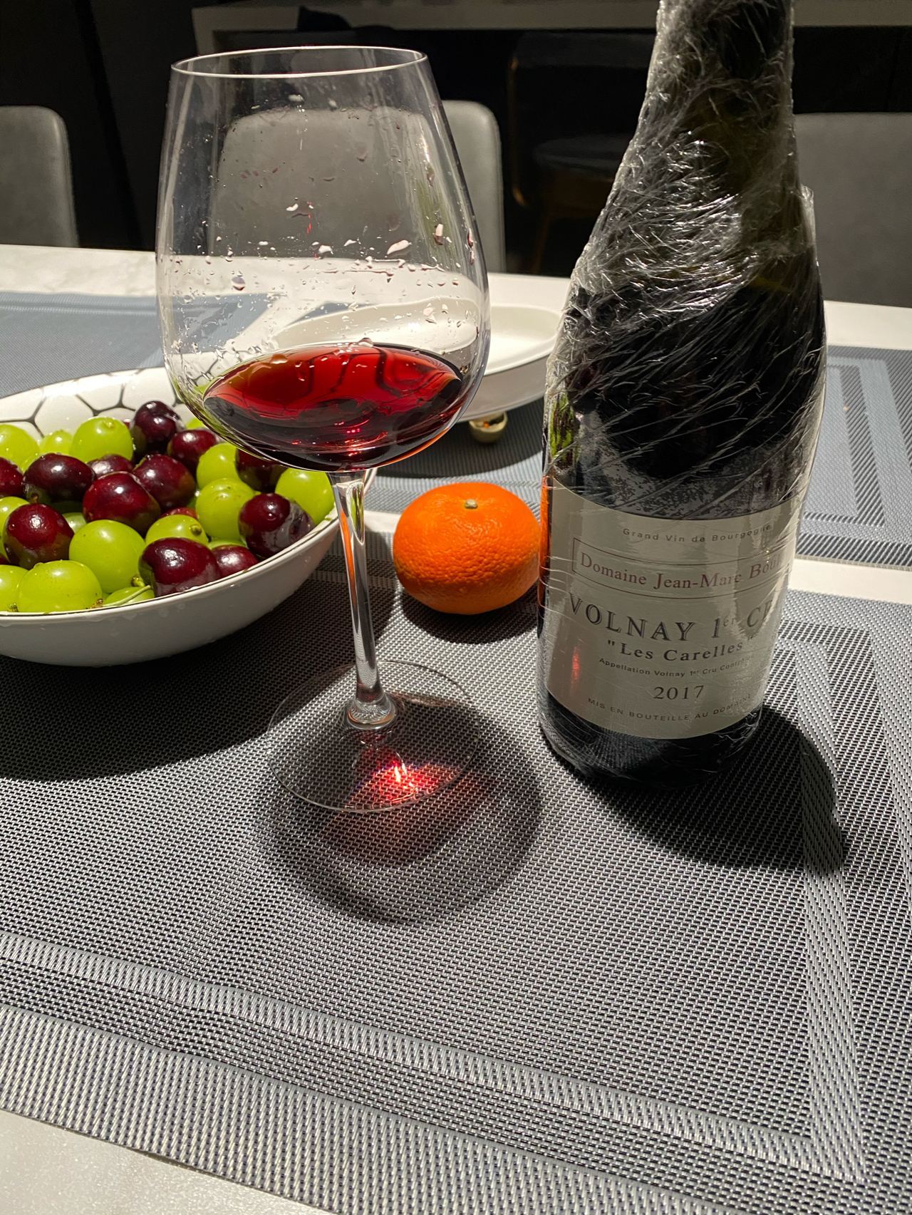 酒葡萄酒红酒水果(.也许你我终将行踪不明，但你要记得我曾为你动过情。)-喵神素材库