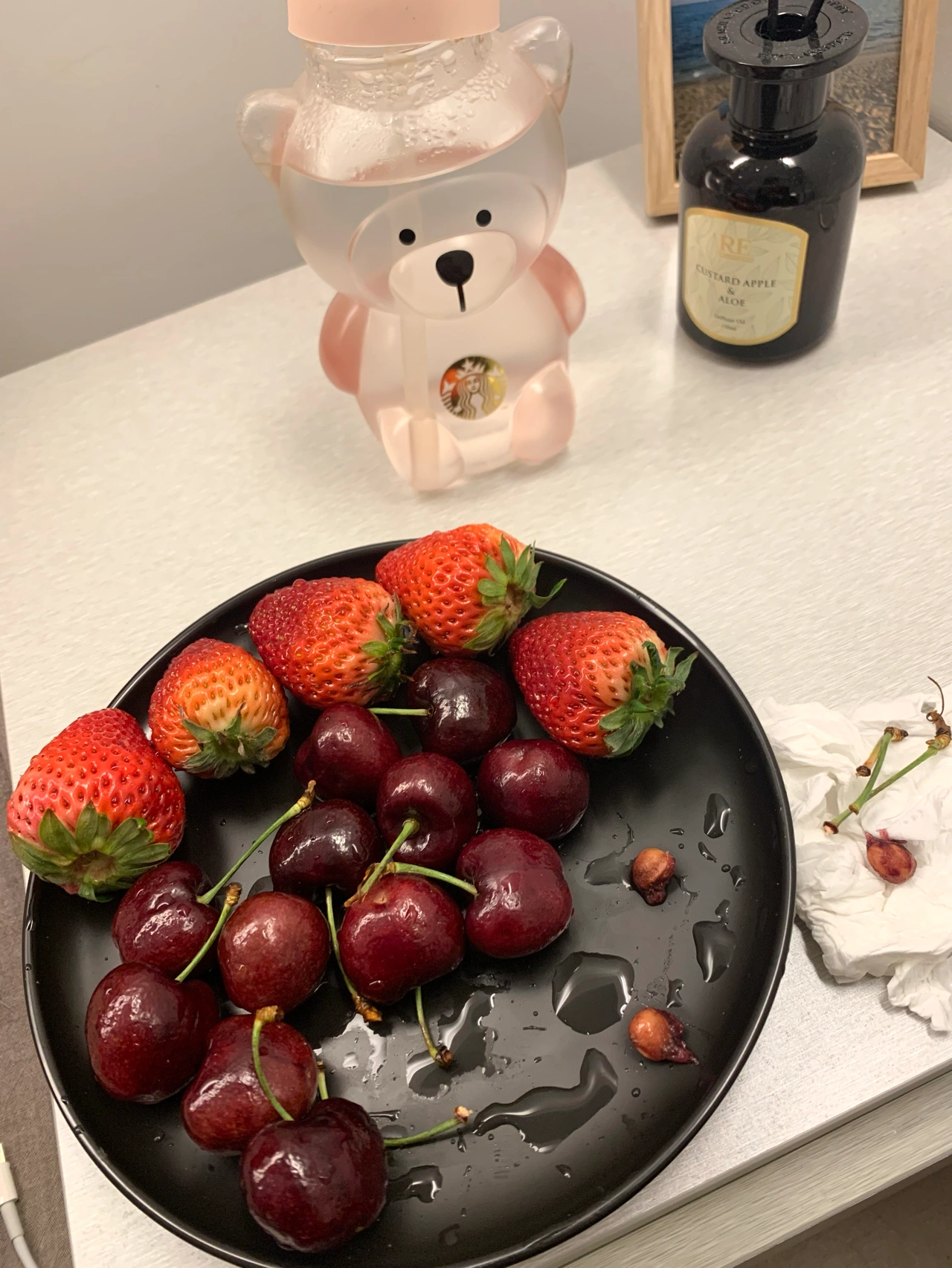 水果  美食  恋爱(我的公主过完年回来了~)-喵神素材库