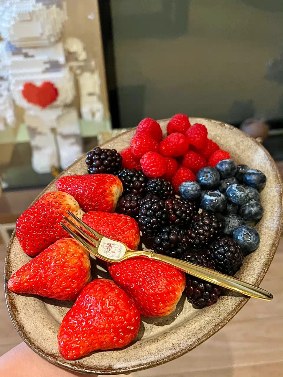 减肥餐减脂餐水果(当快乐来临时,就该好好享受快乐！ ​​ )-喵神素材库
