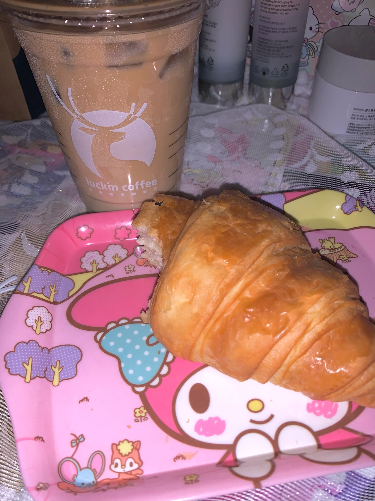 早餐美食面包水果牛奶煎蛋水煮蛋(真的很好啊当晚餐和早餐都是不错的选择)-喵神素材库