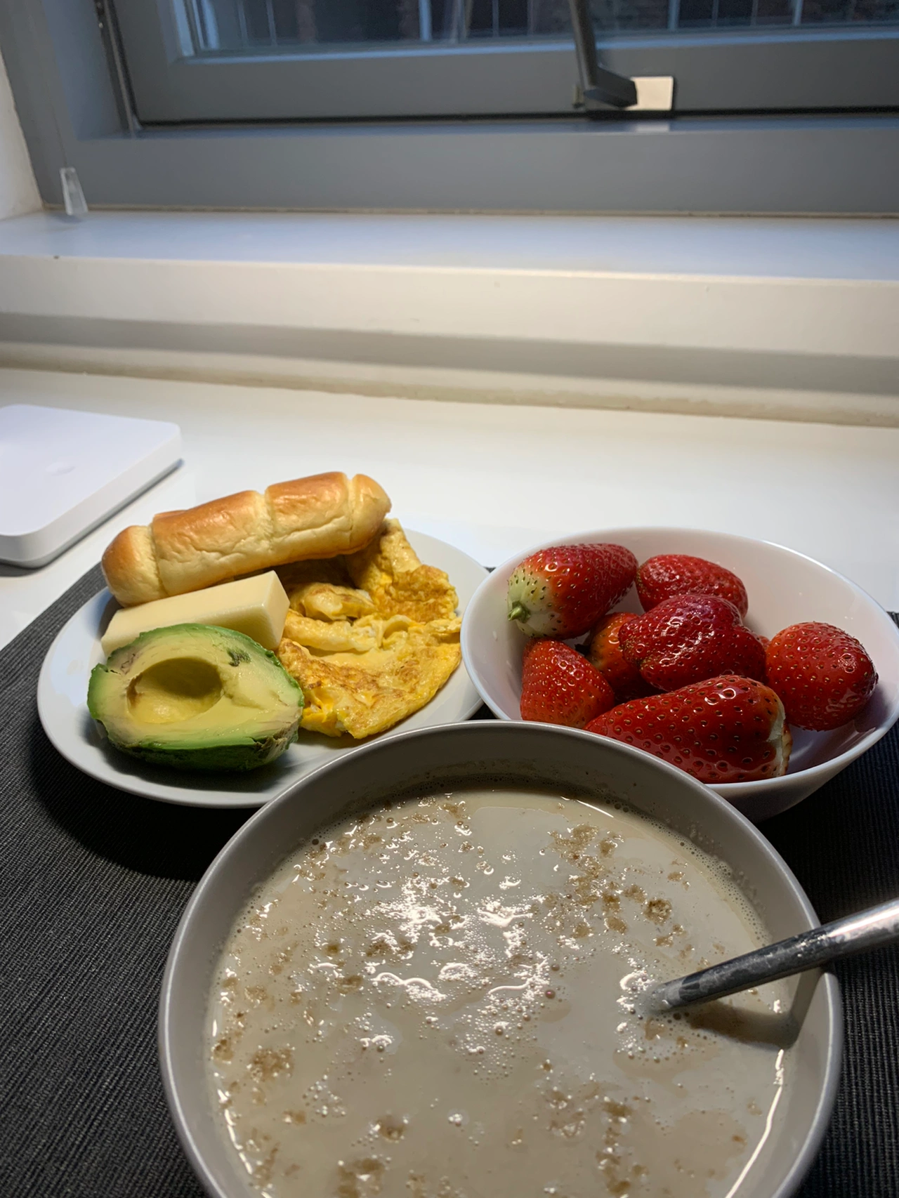 自己做饭早饭水果(以后不想做饭还不如买个直接买三明治啃)-喵神素材库