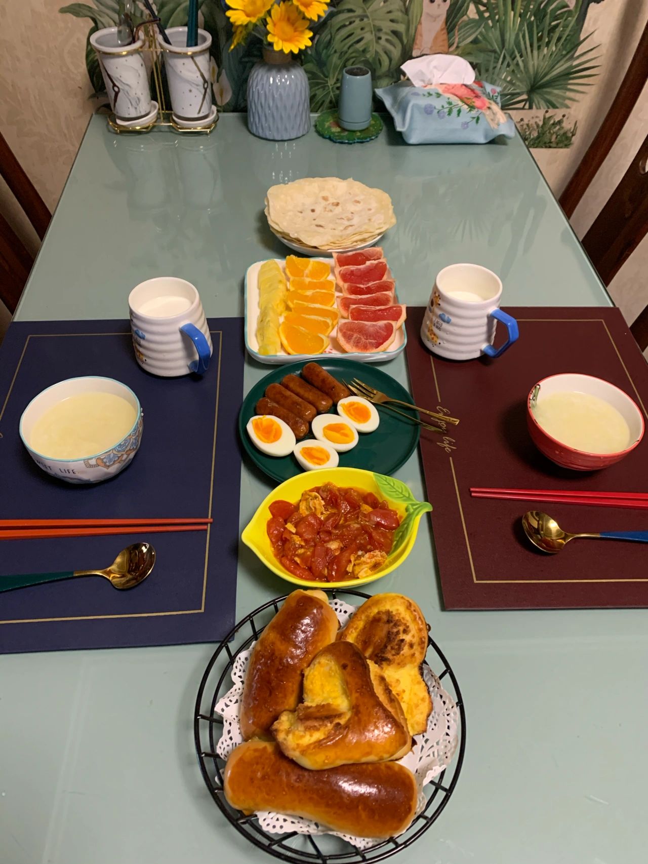 做饭晚饭家常饭水果牛奶(开饭啦 )-喵神素材库