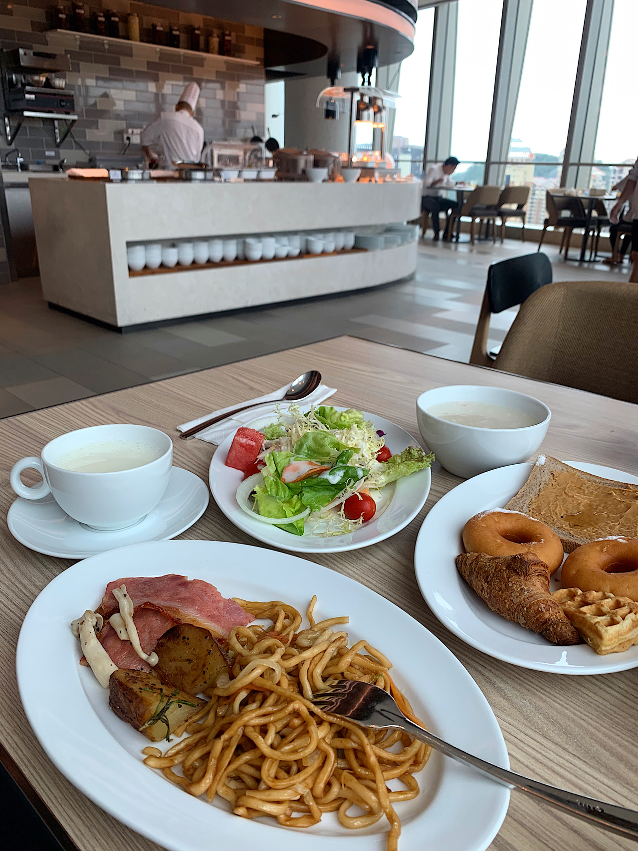 早餐美食面包水果牛奶煎蛋水煮蛋( )-喵神素材库