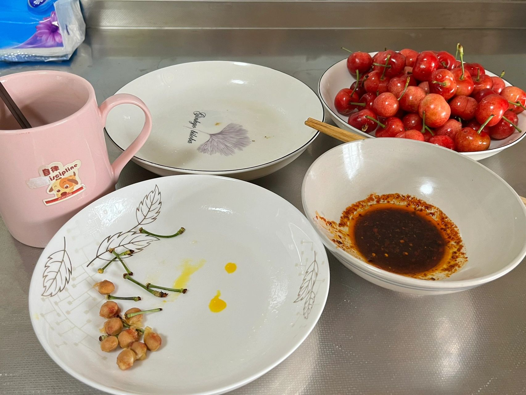 午餐水饺水果咖啡减肥餐(我的午饭 )-喵神素材库
