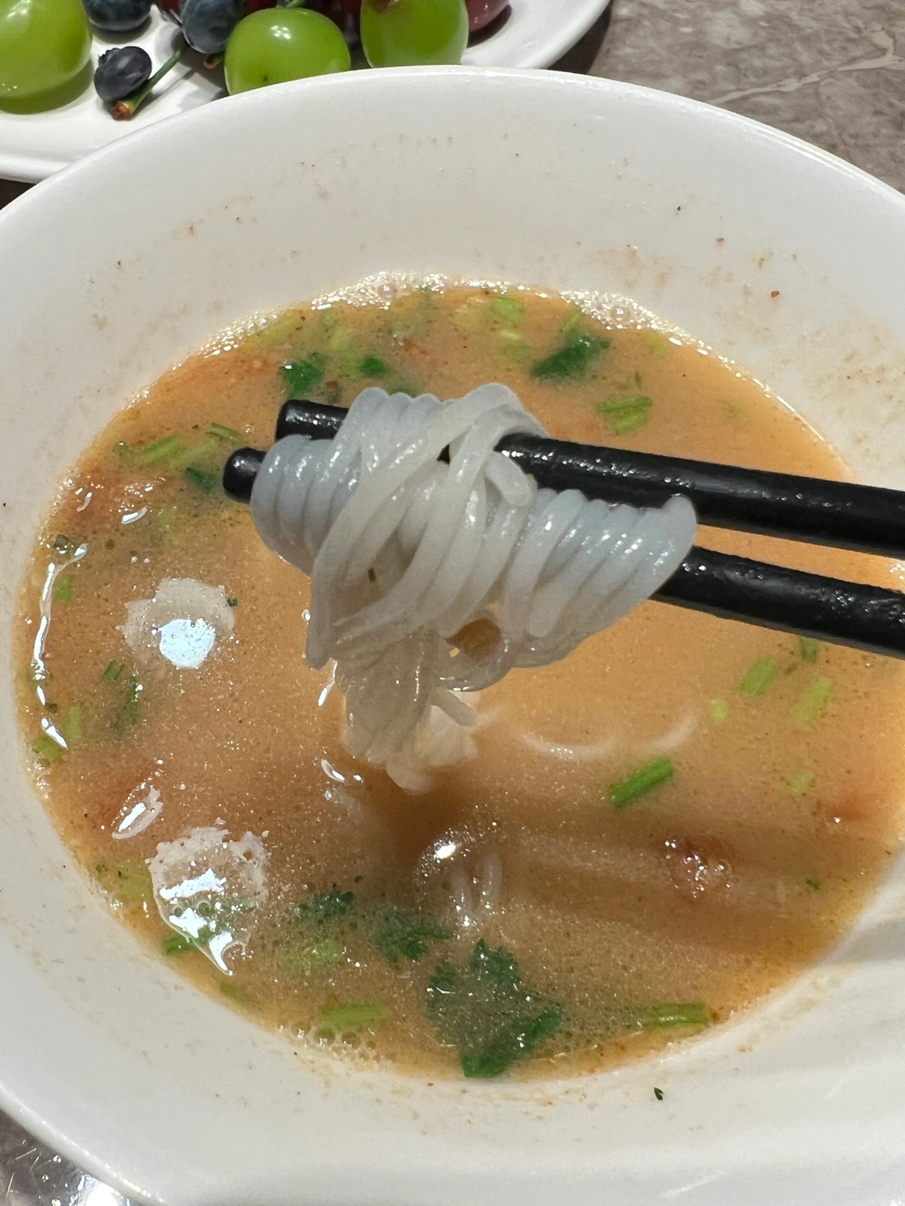 美食拍照分享打卡水果(有男人一样的爱好最近好上火哦，总熬夜，口腔溃疡了 )-喵神素材库