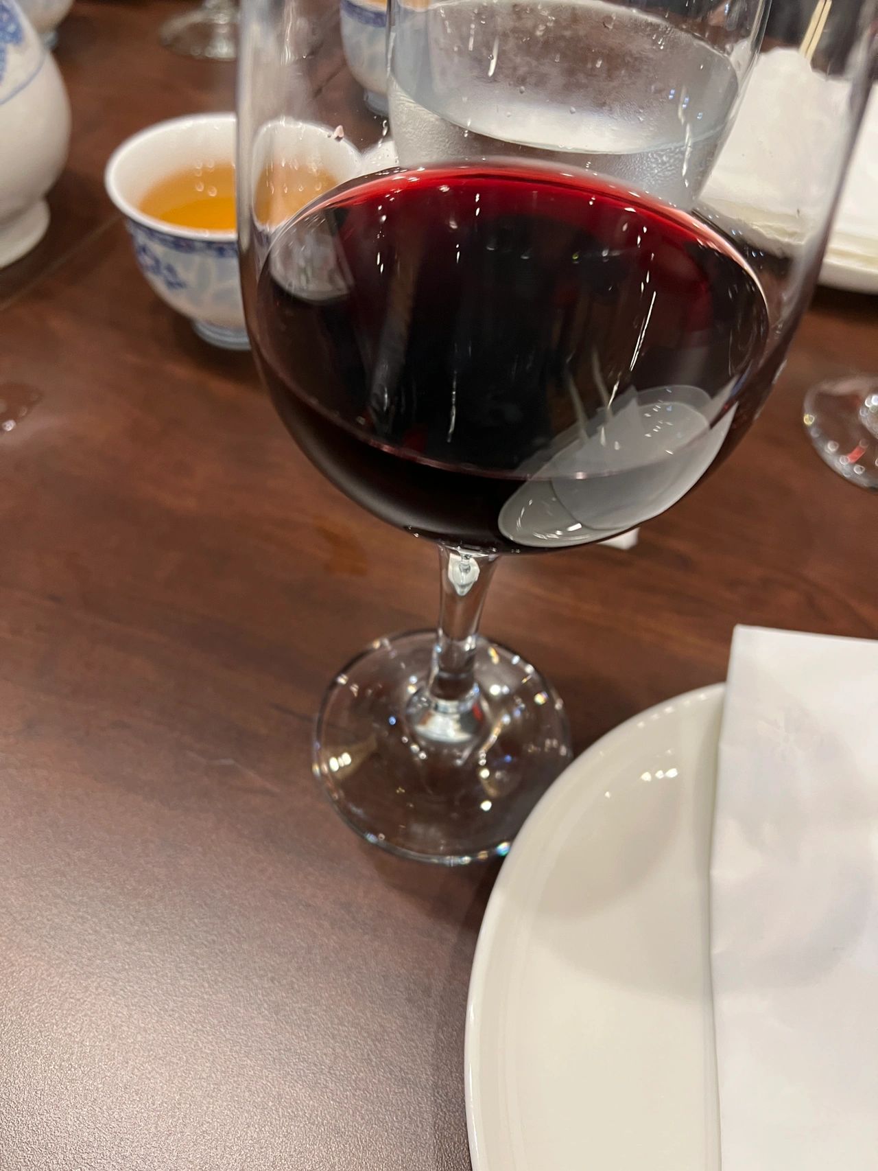 4玛歌副牌红酒朋友聚会美食(葡萄酒品酒笔记  )-喵神素材库
