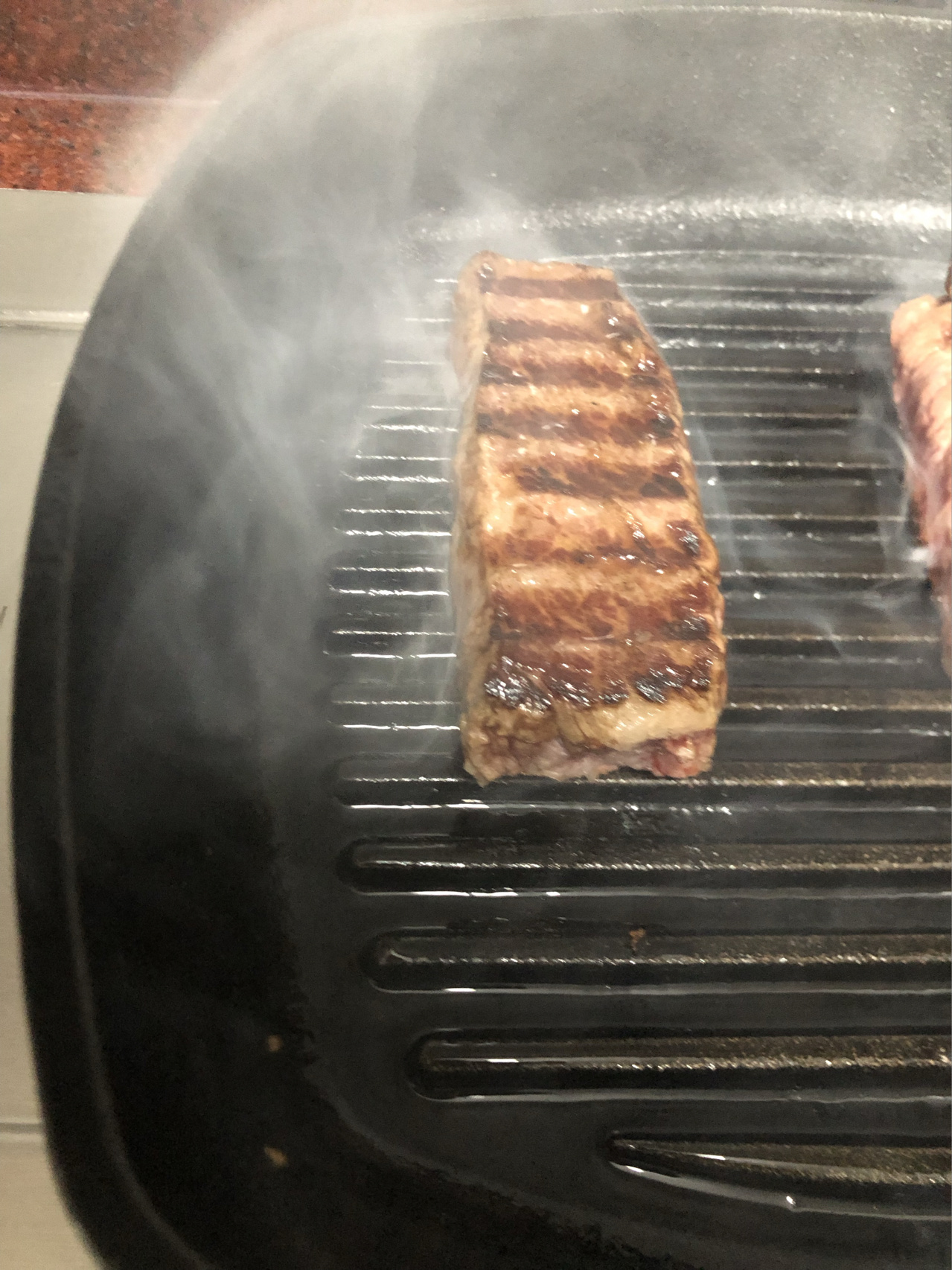 自己做饭牛排西餐(喜欢吃牛肉，现在又不敢买进口的牛排，只能每次都叫老板给我留一条)-喵神素材库