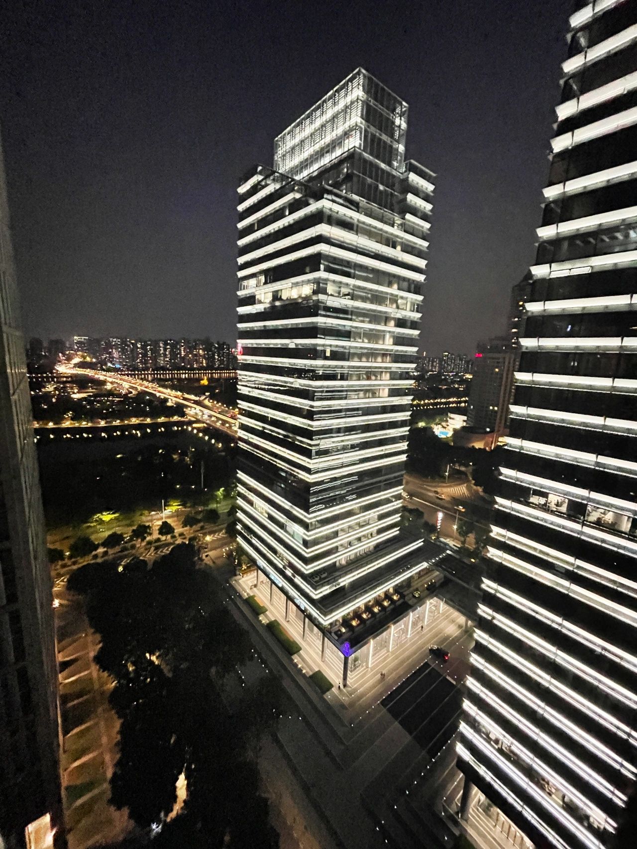 3豪车保时捷宝马美食聚会玩具手办城市夜景建筑(“三餐不愁，四季如春)-喵神素材库