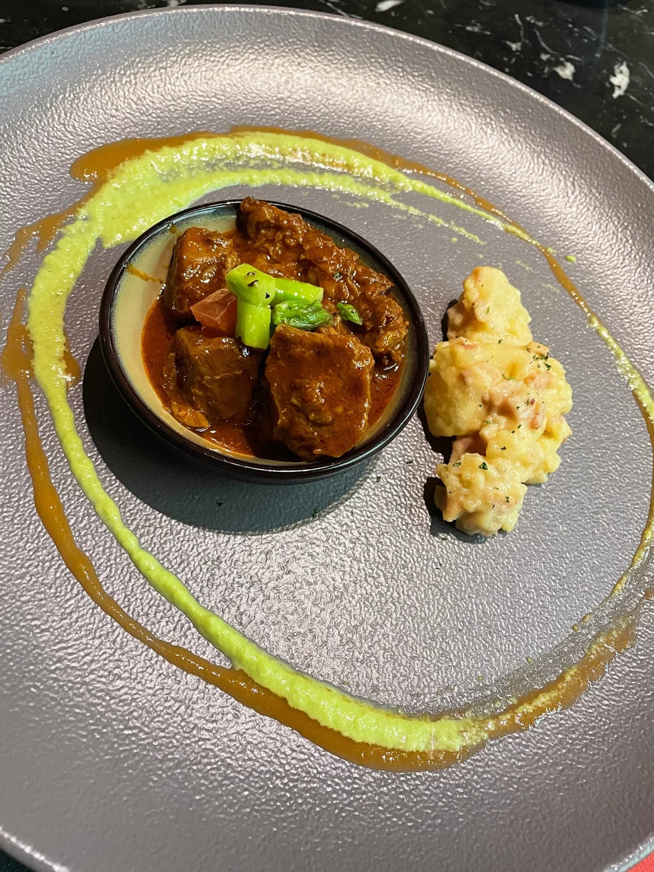 1晚饭午饭旅行美食( 风在吹 她说“呜呜呜——” 我想 风可能也失恋了)-喵神素材库