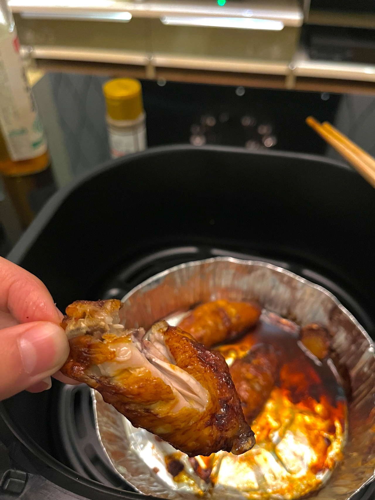 自己做饭，烤翅，晚饭，夜宵(今天用刚买了空气炸锅做奥尔良烤鸡翅！一个字，香！！！)-喵神素材库