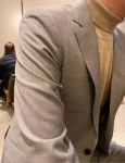 8西装正装定制结婚出席自拍(一件休息西装，变身帅气正装型男 当然要帅气出场)-喵神素材库