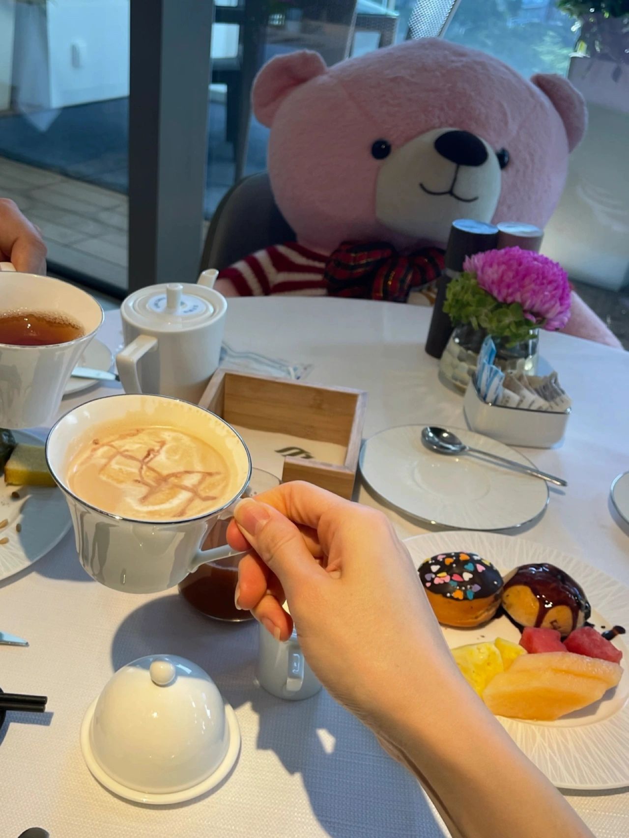 约会秀恩爱下午茶名媛感健身身材(我深怕自己并非美玉故，而不敢加以刻苦琢磨)-喵神素材库