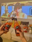 啤酒喝酒杯子拍照(“成长就是你最终会发现，世界上什么人都有，当你能够豁达地面对他们，拥有制怒之力，不再安想强行改变谁，那将会是自己的)-喵神素材库