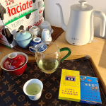 茶具茶杯喝茶品茶烟(现在有人在喝夜茶吗 铁观音配最爱的两款)-喵神素材库