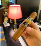 雪茄吸烟台灯(味道很迷人)-喵神素材库