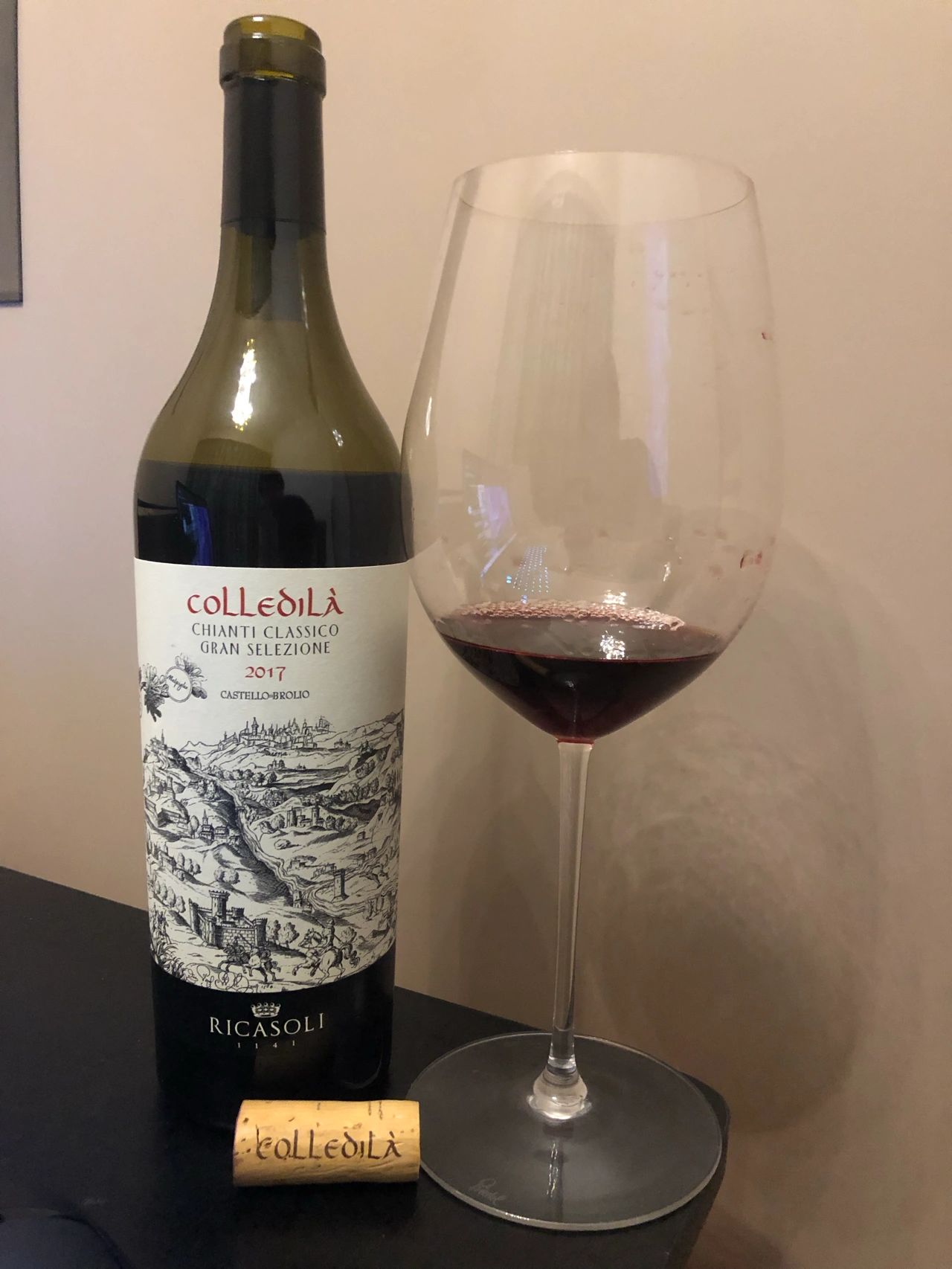 5酒红酒葡萄酒酒杯(你要做一个不动声色的大人了。不准情绪化，不准偷偷想念，不准回头看。 去过自己另外的生活。你要听话，不是所有的鱼都会生活在同一片海里)-喵神素材库