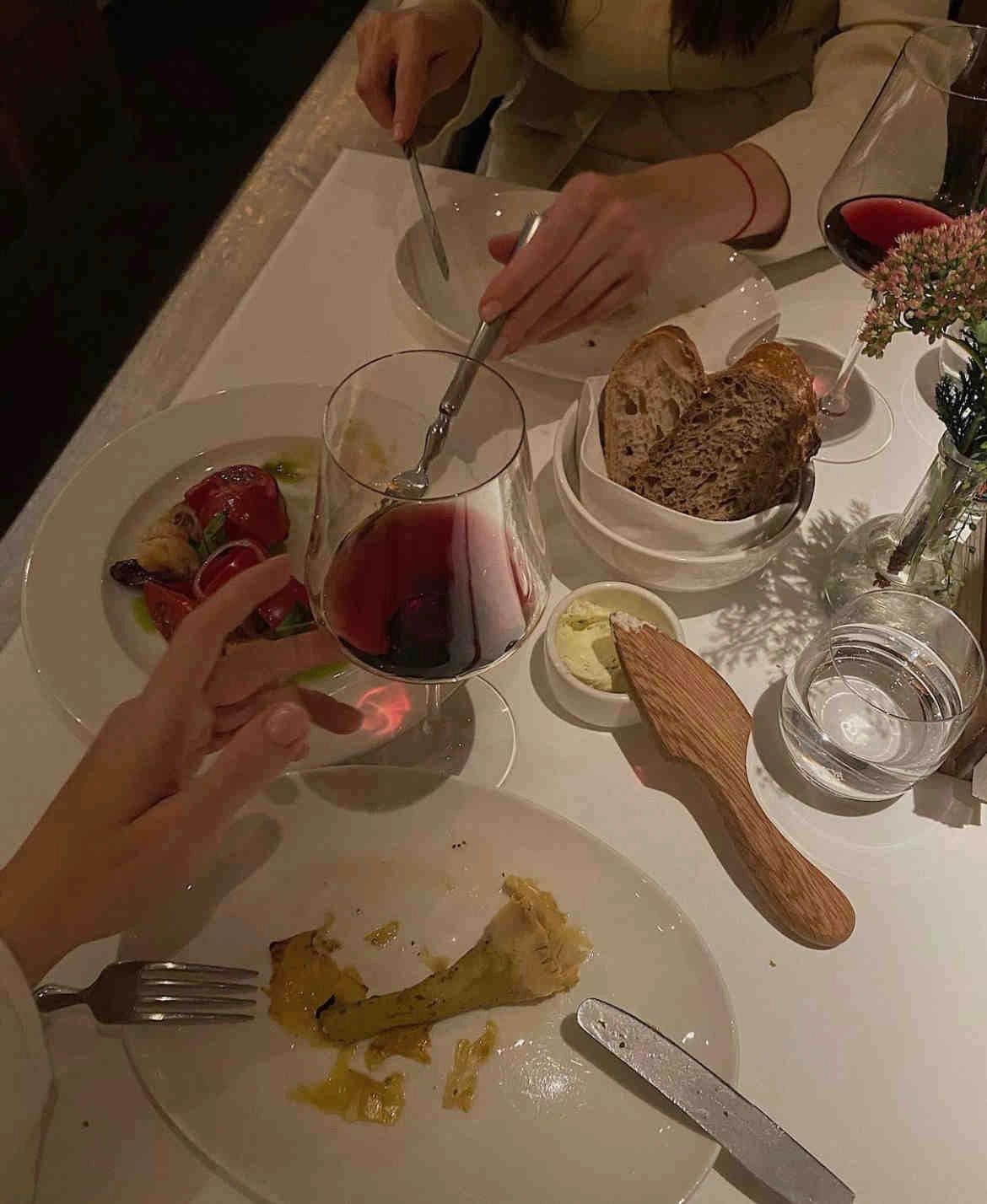 喝酒红酒聚会美食(和朋友聚餐 )-喵神素材库