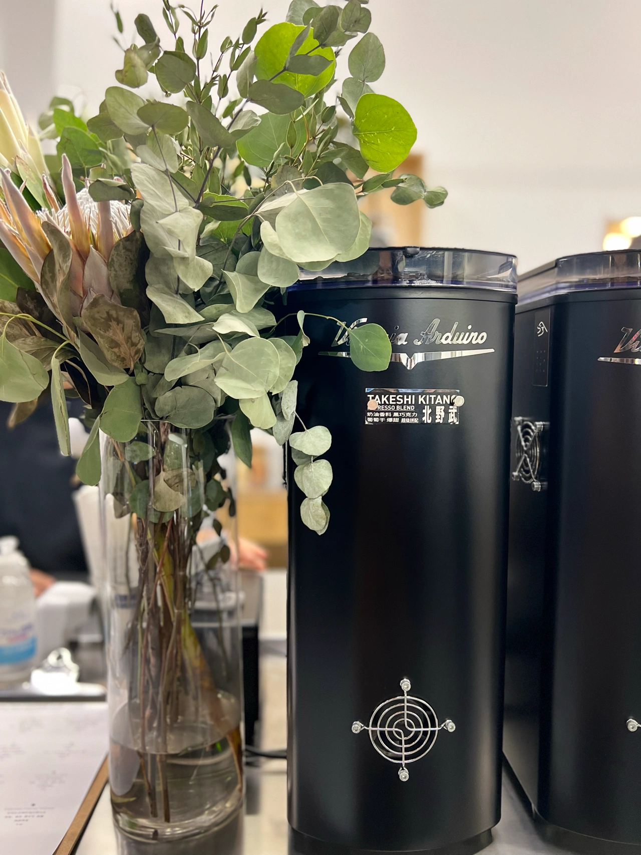 红酒葡萄酒鲜花约会猫夜景火锅插花咖啡(一起品尝美食，一起喝酒  )-喵神素材库
