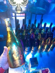 酒吧喝酒洋酒香槟( 纸醉金迷的生活)-喵神素材库