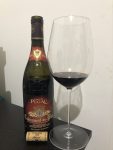 3喝酒红酒葡萄酒Domaine du pegau chateauneuf du pape cuvée da capo(呈紫红色 晶莹透亮 蓝莓黑莓香气突出 平衡度不错  单宁饱满厚实 长度长)-喵神素材库