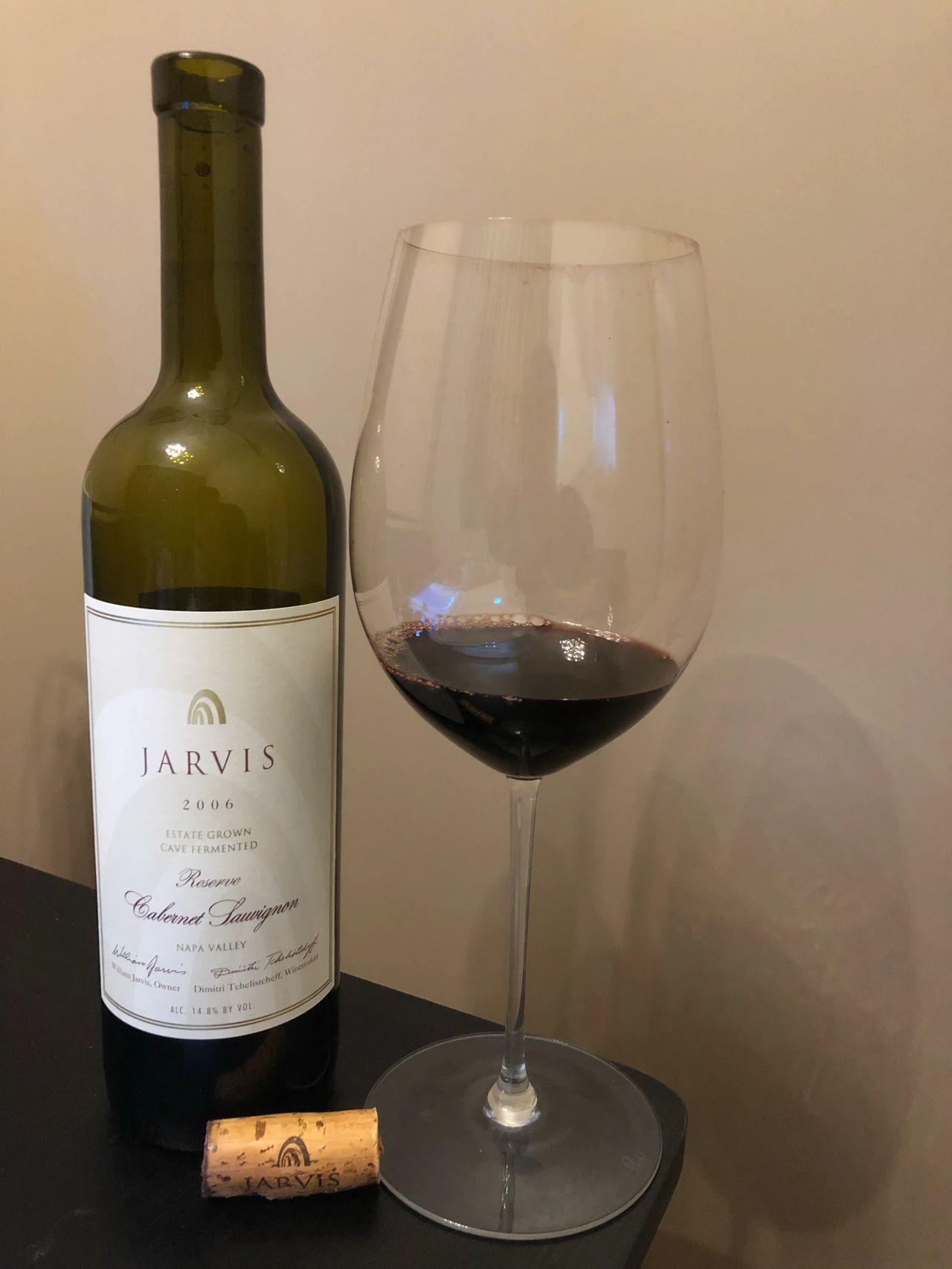 4酒红酒葡萄酒酒杯品酒(第一次见你的时候，我的心里已经炸成了烟花，需要用一生来打扫灰炉。)-喵神素材库