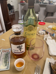 3喝酒钱日本三得利威士忌响和风醇韵美国加州caymus红酒(今天喝多一点，)-喵神素材库