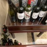 喝酒红酒葡萄酒(晚婚是必然的，闪婚是不可能，不婚是不现实的，喜欢与合适之间，权衡利弊之后，我暂时还没有答案。)-喵神素材库