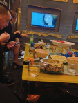 聚会，酒，美食(有些东西不需要答案，态度就是答案，终于明白。原来自己从未重要，只是偶尔被需要)-喵神素材库