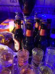 喝酒酒独饮杯子(“不是生活有意思是你热爱生活 它才有意思” 、一个人、一杯酒，安静下来，这可能就是我最舒服的样子！)-喵神素材库