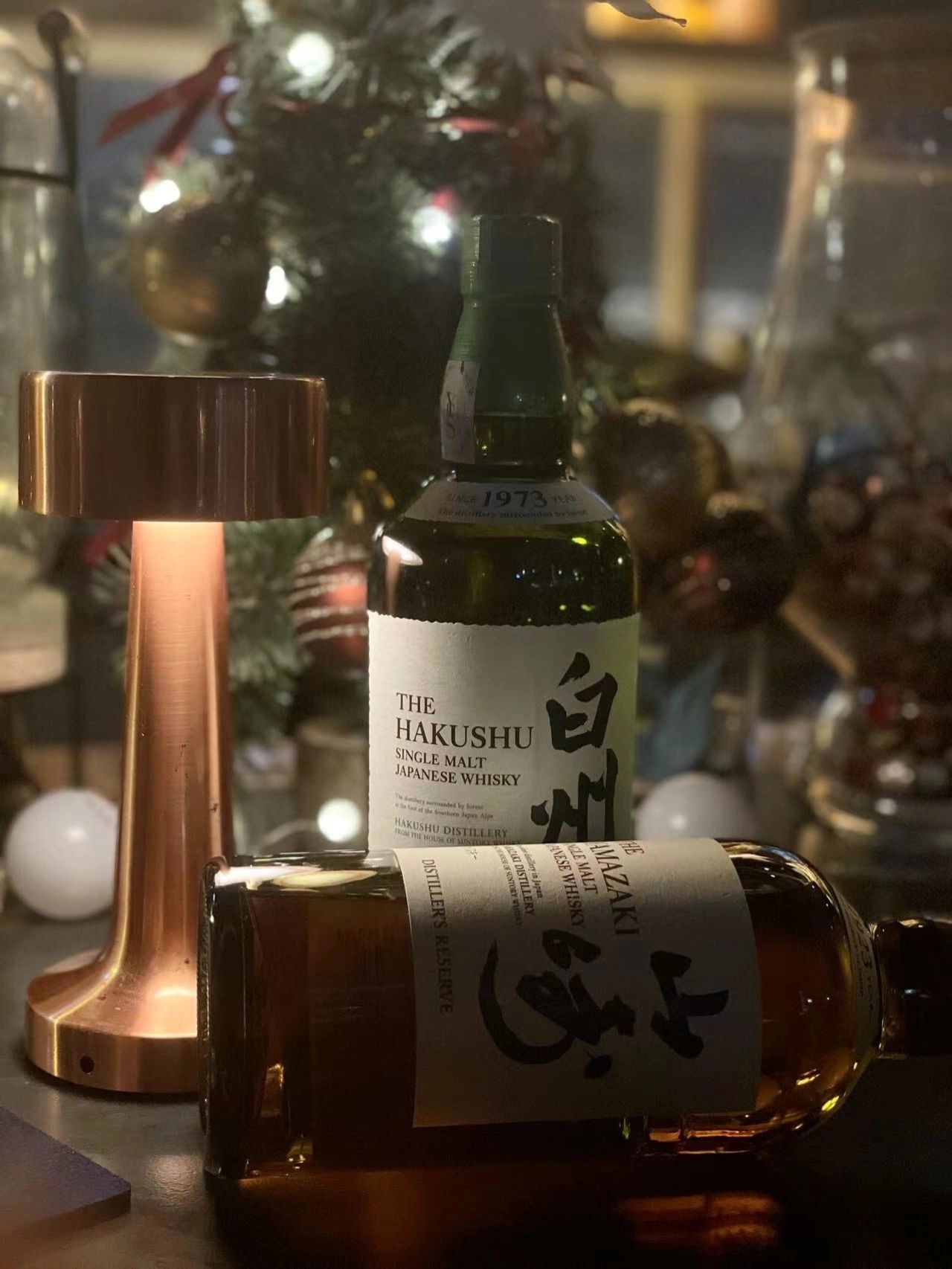 3喝酒洋酒威士忌日本山崎威士忌(每一杯酒，都有它独一无二的性格，总能吸引来兴趣相投的朋友，让相似的灵魂，在精酿的气息里沉沦。)-喵神素材库