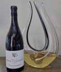4PVG Corton-Charlemagne 2019喝酒品酒洋酒(PVG Corton-Charlemagne 2019，开瓶就是柚子青柠的水果香气，伴随着一丝蜂蜜奶油的气息，酒体丰腴矿物感十足，非常优秀的一款白。 )-喵神素材库