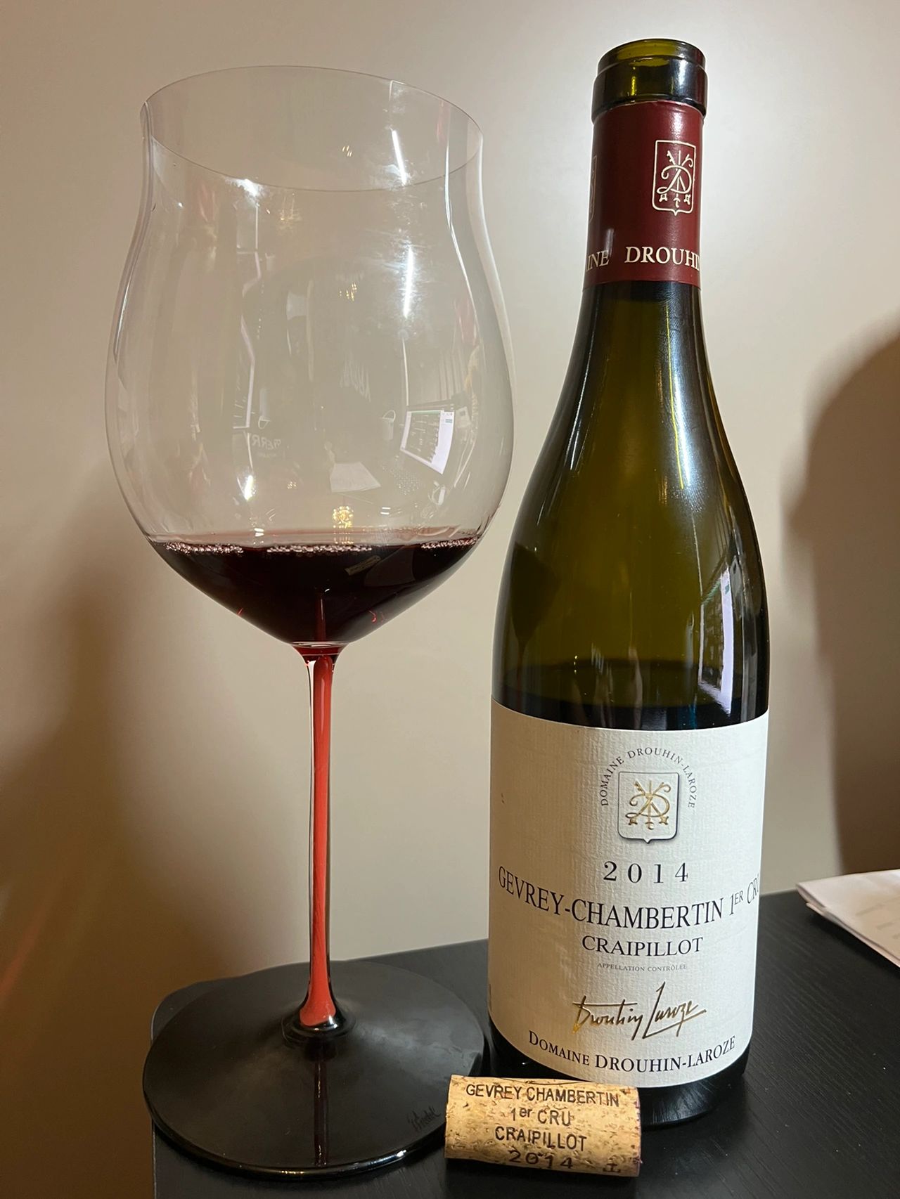4酒红酒葡萄酒酒杯品酒(婚姻是一座围城，城外的人想进去，城里的人想出来)-喵神素材库