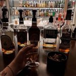 3酒吧喝酒洋酒调酒长湖观咖啡(美居店）Coffee and Bar(一杯 接一杯，心中郁气好像散了)-喵神素材库