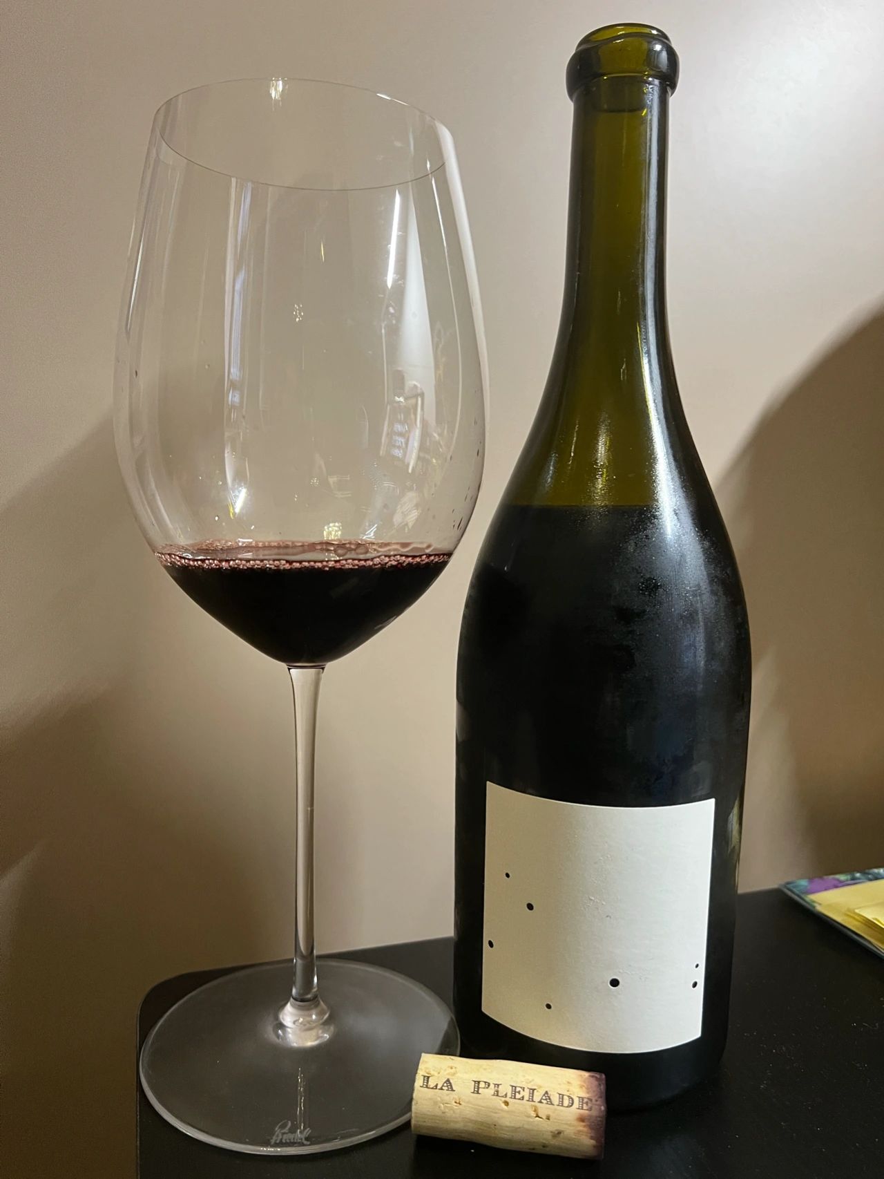 5酒红酒葡萄酒酒杯品酒(如果大地早已冰封就让我们面对着暖流走向海)-喵神素材库