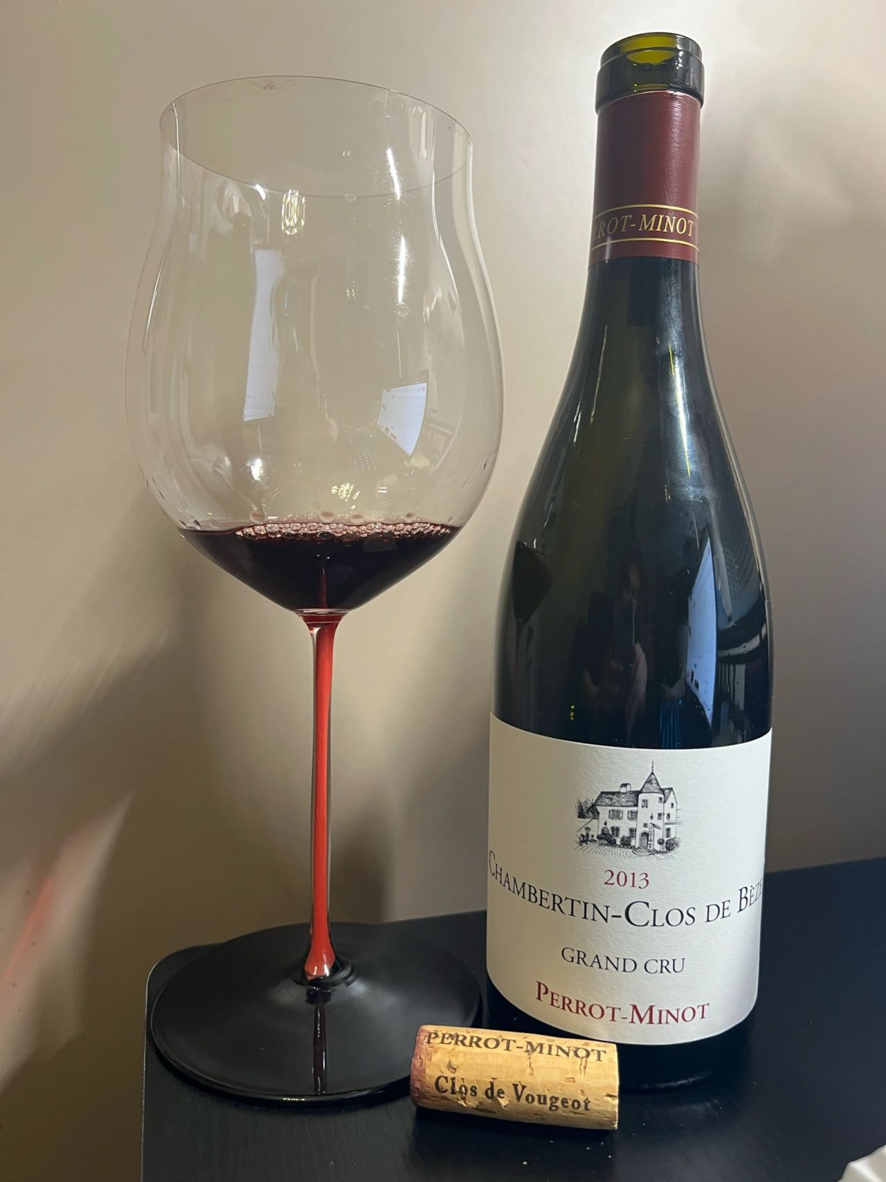 4酒红酒葡萄酒酒杯品酒(凡是纯真的悲哀者，我都尊敬。人从悲哀中落落大方走出来，就是艺术家。)-喵神素材库