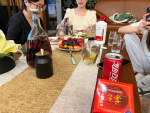 聚会喝酒洋酒鲜花宠物(疫情的日子怎么熬、串门、喝酒、遛狗 )-喵神素材库